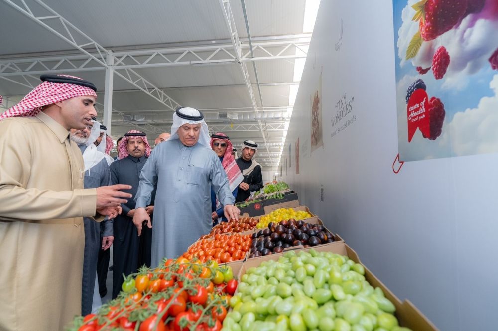 خلال زيارة وزير البيئة لعدد من شركات القطاع الخاص الرائدة في التقنيات الزراعية الحديثة في الرياض