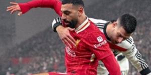 حصار محمد صلاح فى شوط أول سلبى بين ليفربول ضد مان يونايتد.. فيديو - عرب فايف