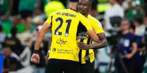 اتحاد جدة يطارد الهلال علي صدارة الدوري أمام الخلود المنتشي بفوزه علي الرائد - عرب فايف