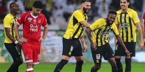 الاتحاد يعزز صدارته لدوري روشن برباعية أمام الوحدة - عرب فايف