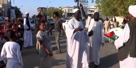 عاجل - الجيش السوداني يستعيد ود مدني واحتفالات شعبية بعدة مدن - عرب فايف