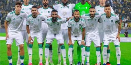 الأهلي يعلن تجديد عقود 3 لاعبين.. تفاصيل - عرب فايف