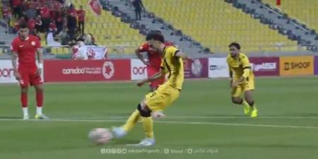 أحمد عبد القادر يسجل هدف فوز قطر ضد الشمال فى الدوري القطري.. فيديو - عرب فايف