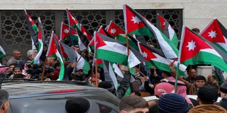 وقفة في معان للتأكيد على موقف الأردن الثابت الرافض لتهجير الفلسطينيين - عرب فايف