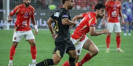 شوبير: الأجواء مشتعلة داخل الأهلي على عكس الزمالك - عرب فايف