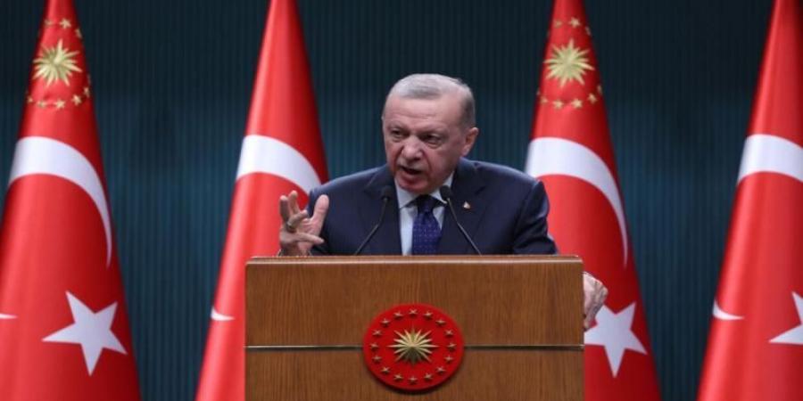 أردوغان: لا نرضى بتفكك سوريا ولا توجد قوة تمنعنا من دفن الإرهابيين...اليوم الإثنين، 6 يناير 2025 09:22 مـ   منذ 45 دقيقة - عرب فايف