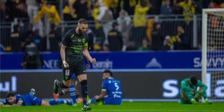 بنزيما أوقفهم| تعليقات الصحف السعودية بعد فوز الاتحاد على الهلال - عرب فايف