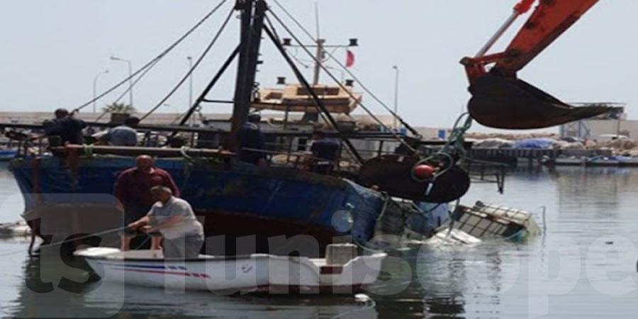 عدد من بحارة ولاية المنستير يحتجون أمام مقر وزارة الفلاحة - عرب فايف