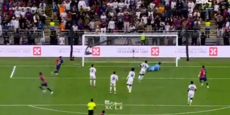 شاهد.. هدف لامين يامال فى شباك ريال مدريد بنهائى السوبر الإسباني - عرب فايف