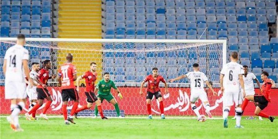 أخبار الرياضة - شاهد.. البث المباشر لمباراة الشباب والرياض في الدوري السعودي - عرب فايف