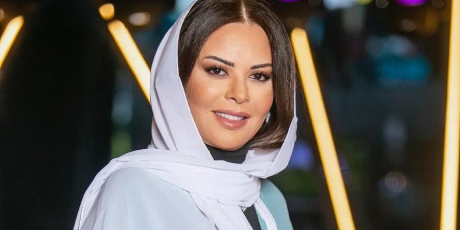 كارمن لبس تكشف لـ سيدتي سر اختيارها اللون الأسود وتهنئ الفائزين في Joy Awards 2025 - عرب فايف