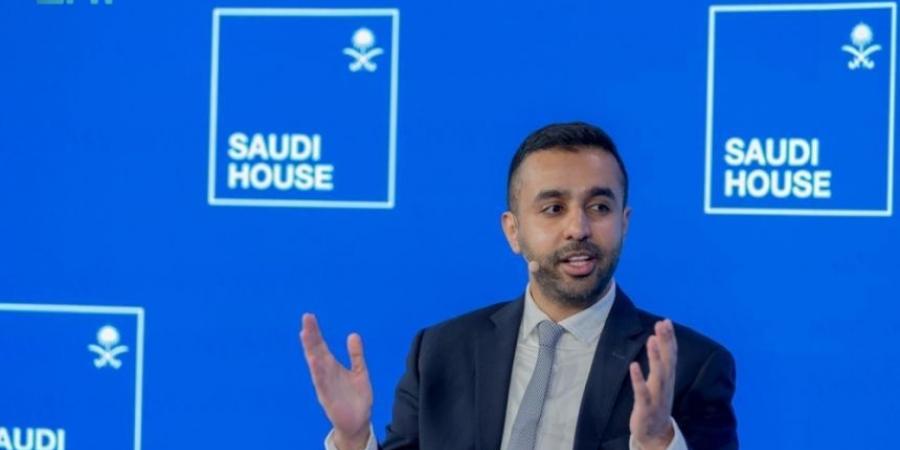 "Saudi House".. "الطيران المدني" تستعرض الفرص الاستثمارية بدافوس - عرب فايف