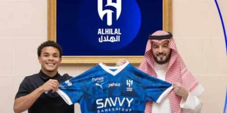 الهلال السعودي يعلن رسميًا التعاقد مع نجم فيتوريا جيماريش البرتغالي - عرب فايف