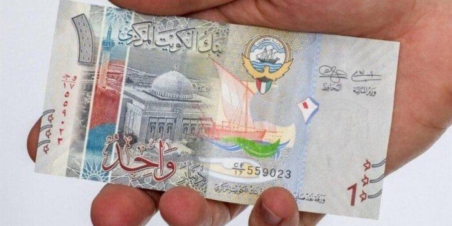 سعر الدينار الكويتى اليوم الجمعة 24 يناير 2025 فى البنوك بيعًا وشراءً - عرب فايف