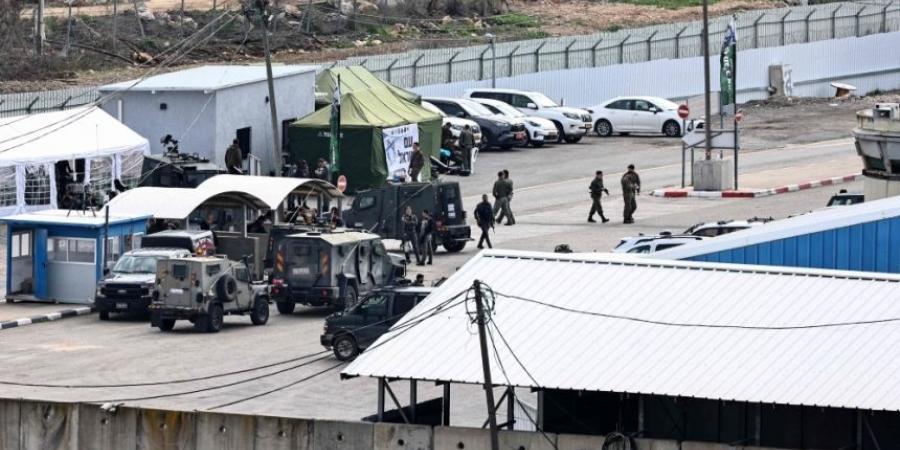 صور| دولة الاحتلال تعلن الإفراج عن 200 معتقل فلسطيني من سجونها - عرب فايف