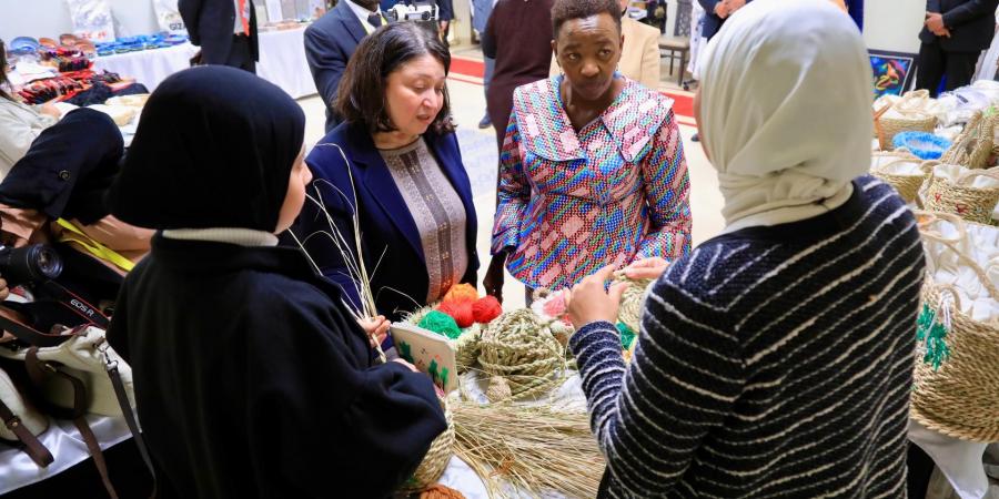 السيدة الأولي لجمهورية كينيا تزور مقر وزارة التضامن بالعاصمة الإدارية الجديدة - عرب فايف