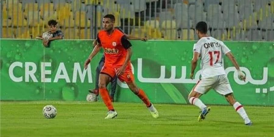 عاجل.. الزمالك يحسم صفقة محمود جهاد لاعب فاركو - عرب فايف