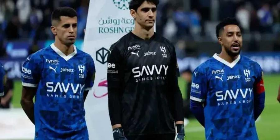 شاهد بجودة عالية (hd).. بث مباشر مشاهدة مباراة الهلال ضد الأخدود في دوري روشن السعودي - عرب فايف