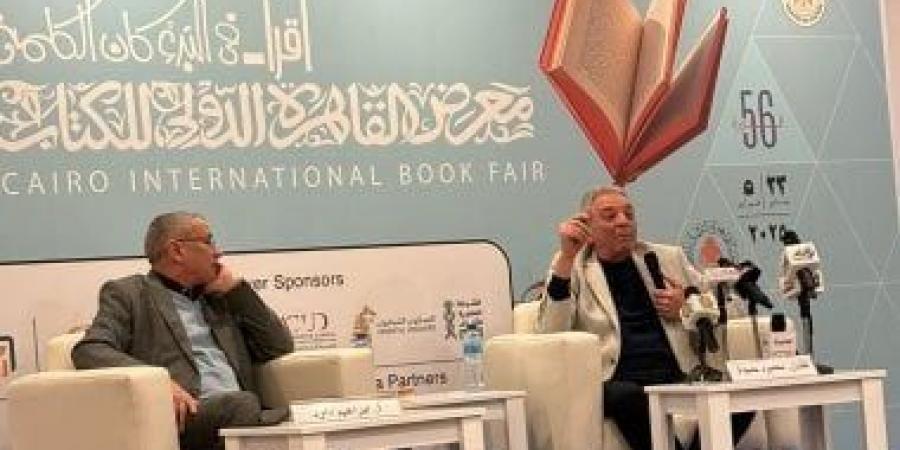 محمود حميدة من معرض الكتاب: هدفى من التمثيل تسلية الجمهور - عرب فايف