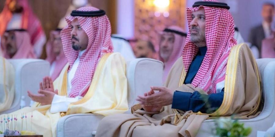 سلمان بن سلطان يرعى حفل تدشين قاعة المؤتمرات الكبرى بـ«غرفة المدينة» - عرب فايف