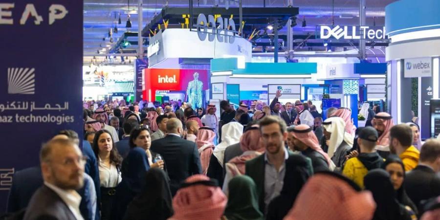 كل ما تحتاج إلى معرفته عن ليب 2025.. المؤتمر التقني الأكثر حضورًا في العالم - عرب فايف