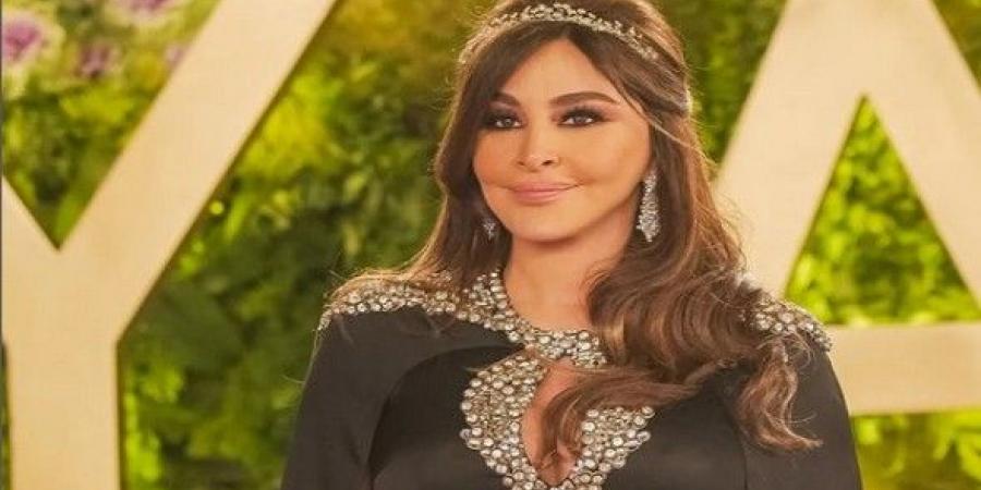 إليسا تطرح أغنية جديدة بعنوان حبك متل بيروت غدا - عرب فايف