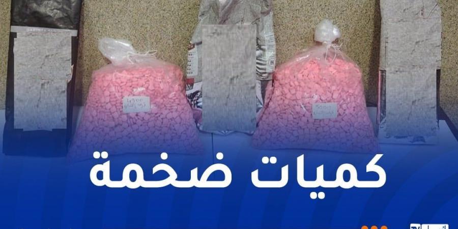 حجز قرابة 17 ألف قرص إكستازي بميناء الجزائر - عرب فايف