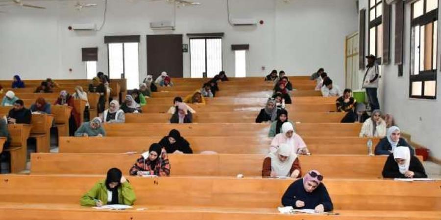 رابط سريع للحصول على نتيجة الترم الأول في الجامعات.. «اعرف مجموعك بسهولة» - عرب فايف