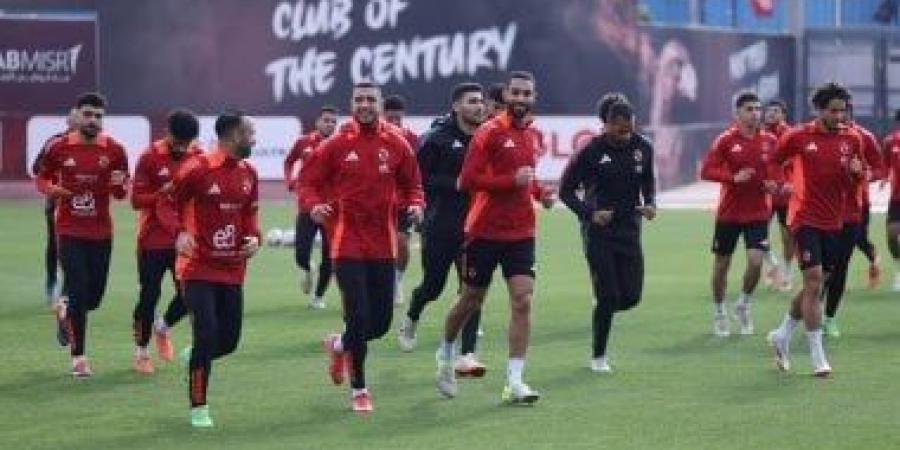 كولر يفرض السرية على مران الأهلي استعداداً للزمالك ..ومحاضرة مع اللاعبين - عرب فايف