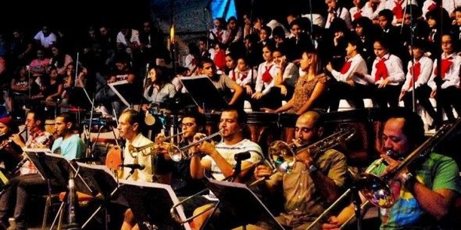 دار الأوبرا المصرية تحتفل بذكرى الموسيقار فريد الأطرش يوم 22 ديسمبر - عرب فايف