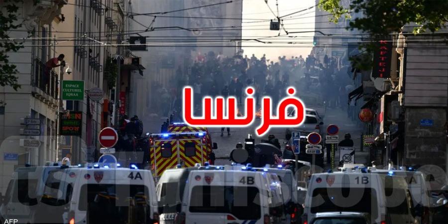 فرنس: مقتل شخص وإصابة 5 عناصر من الشرطة في عملية طعن - عرب فايف