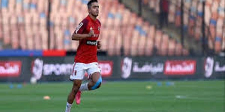 كولر يدفع بنجم الأهلي الشاب في مواجهة الزمالك بالقمة - عرب فايف